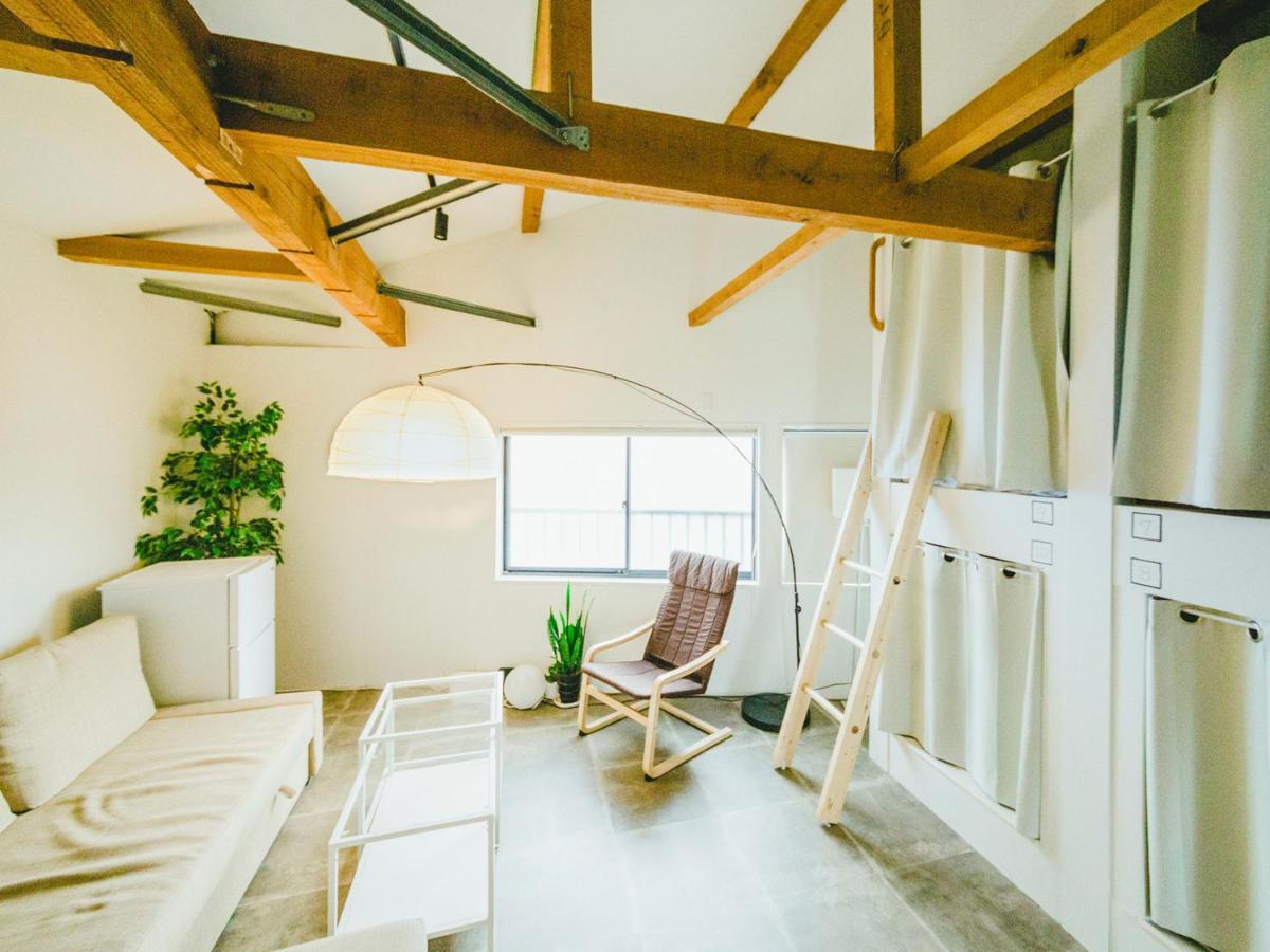 Hippo Hostel And Cafe Bar 大阪 外观 照片