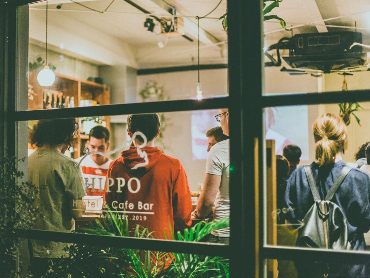 Hippo Hostel And Cafe Bar 大阪 外观 照片