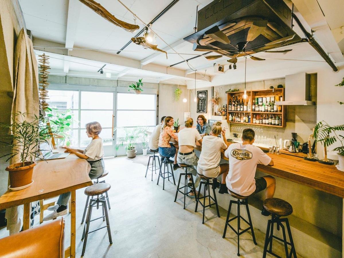 Hippo Hostel And Cafe Bar 大阪 外观 照片