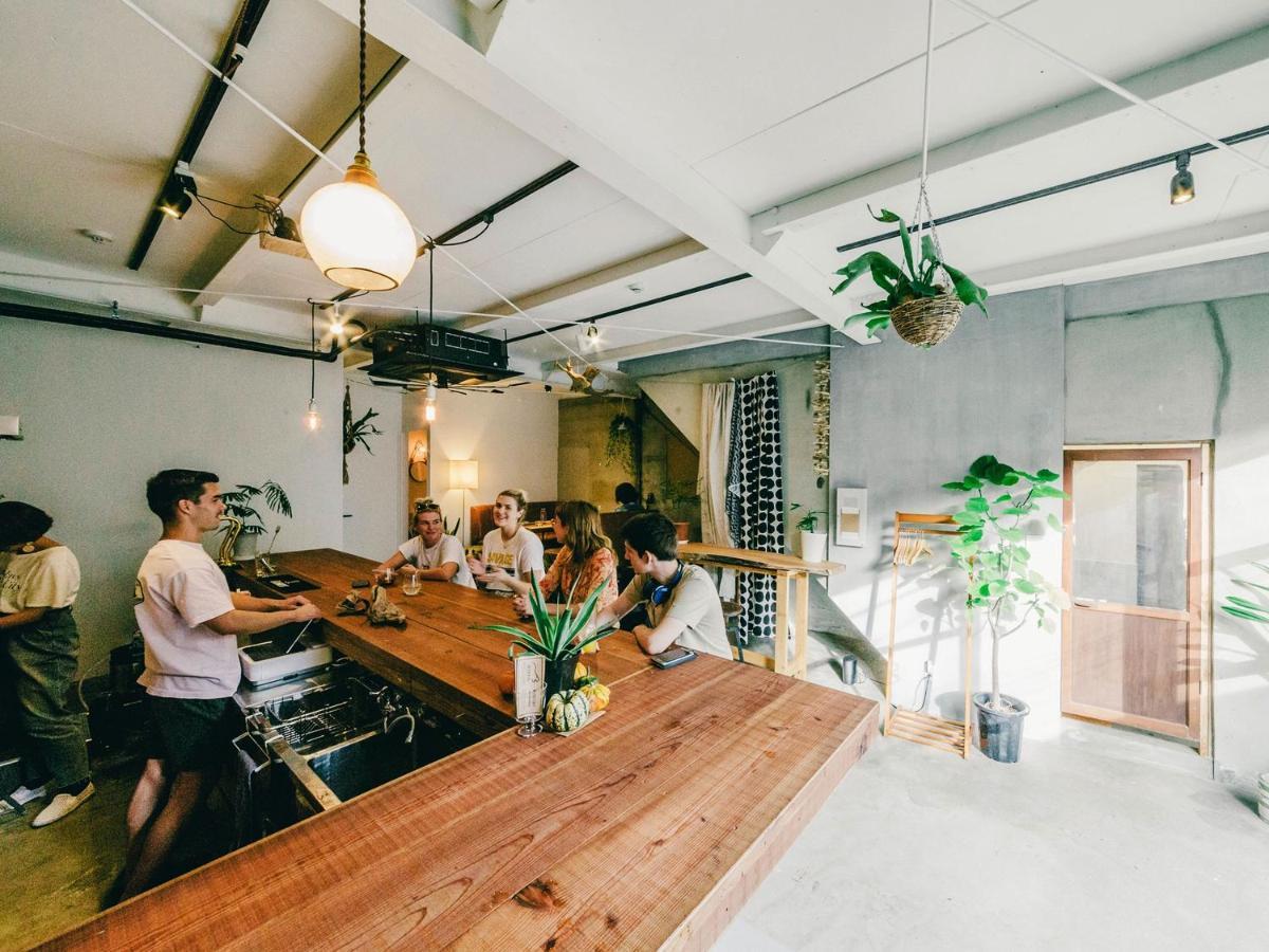 Hippo Hostel And Cafe Bar 大阪 外观 照片