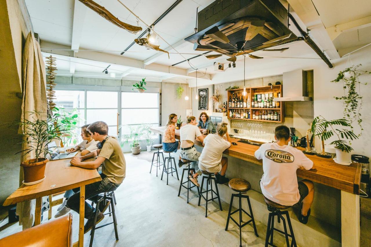 Hippo Hostel And Cafe Bar 大阪 外观 照片
